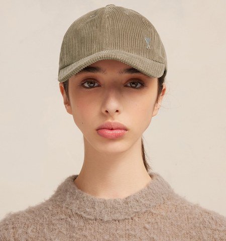 Кепка AMI PARIS Кепка AMI PARIS