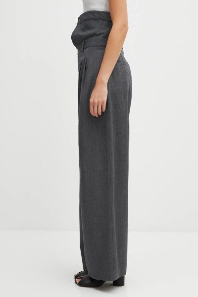 Брюки JW ANDERSON Брюки JW ANDERSON