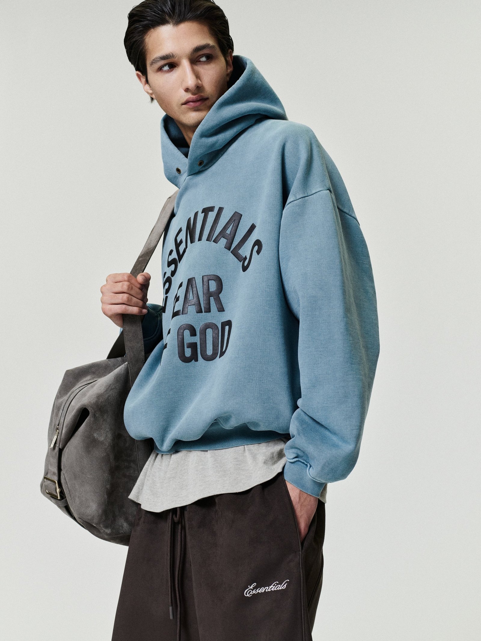 Худы FEAR OF GOD ESSENTIALS - Фото 4 Худы FEAR OF GOD ESSENTIALS - Фото 4