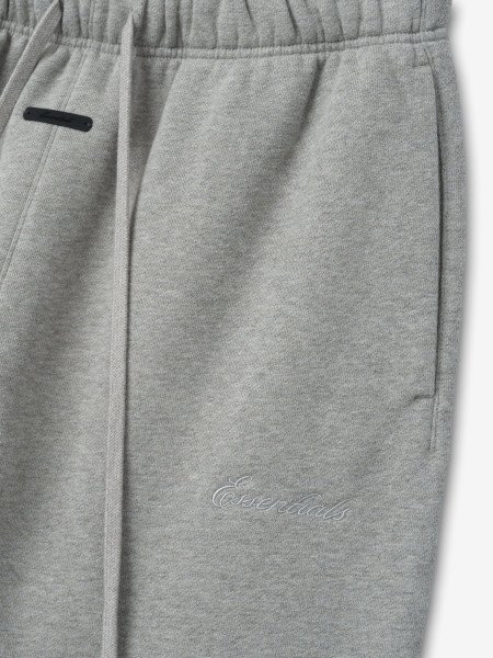Брюки FEAR OF GOD ESSENTIALS Брюки FEAR OF GOD ESSENTIALS