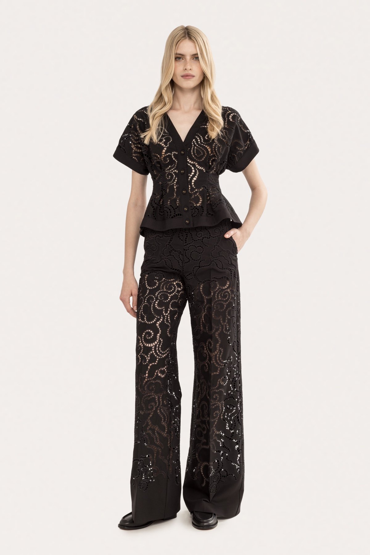 Костюм NISSA - Фото 2 Костюм NISSA - Фото 2