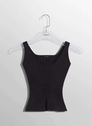 Топ MUGLER