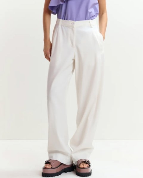 Джинсы ESSENTIEL ANTWERP